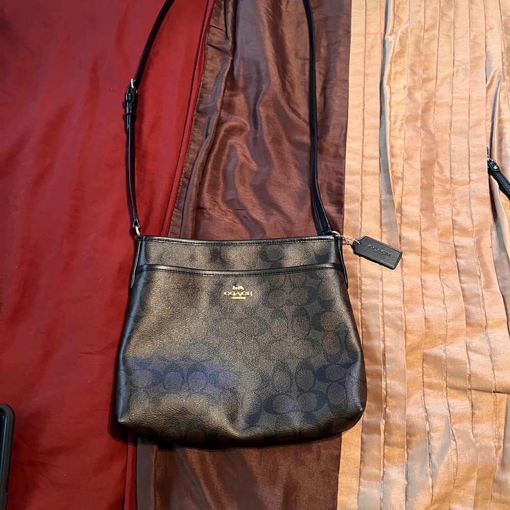 Coach Signature Messenger  Bag